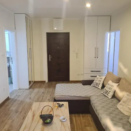 Casa Mia 2a דירה *